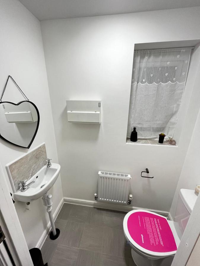New Ollerton Parkgate Rest Lägenhet Exteriör bild